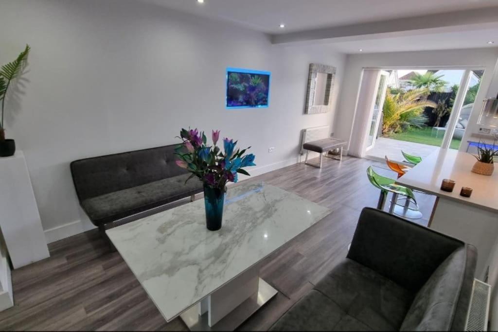 Вилла Northbourne House Ферндаун Экстерьер фото